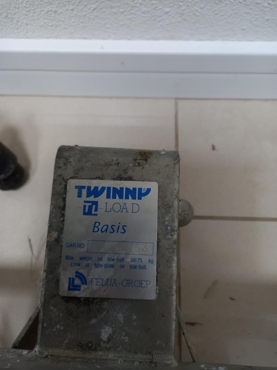 Twinny Load Basis - Incompleet