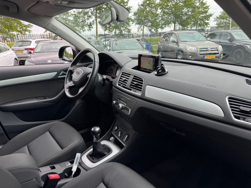 Audi Q3 1.4 tfsi cod design pro line plus