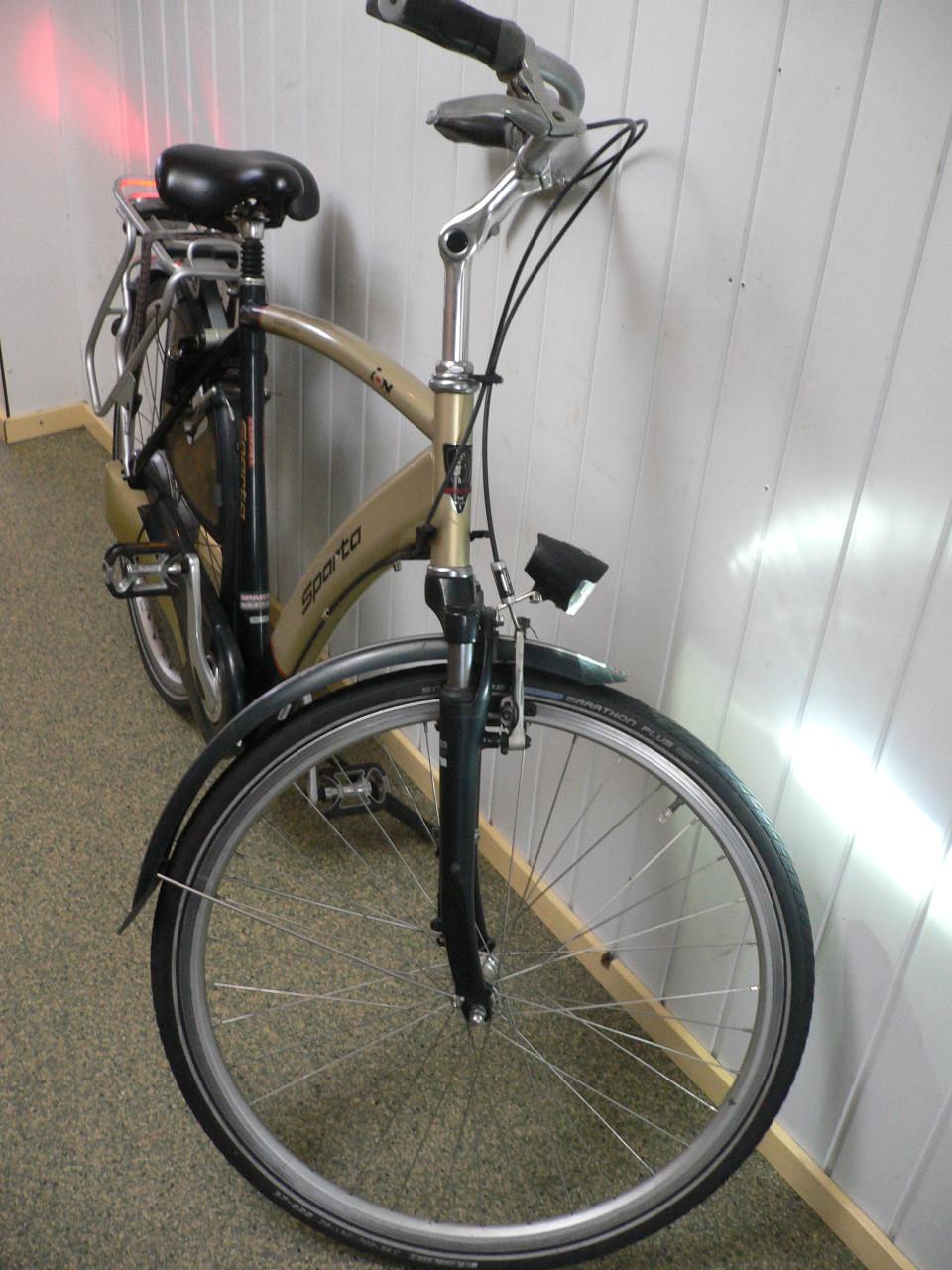 Gebruikte Sparta herenfiets 54cm met verende zadelpen met V-Brakes