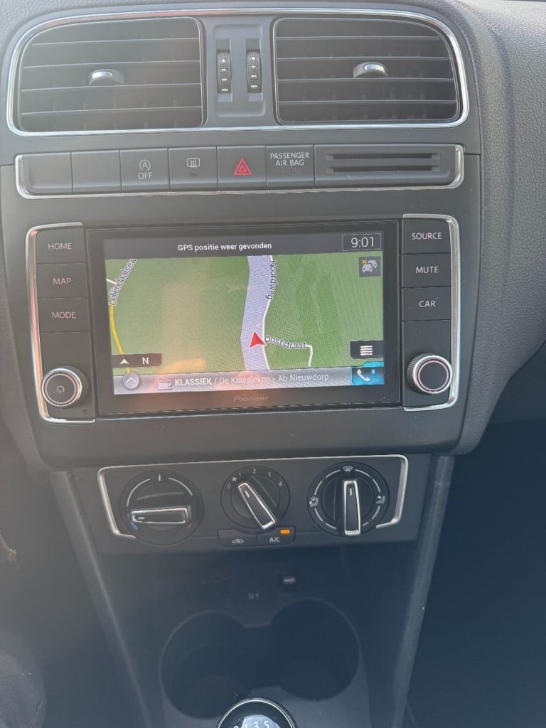 Volkswagen Polo 1.2 tsi highline
