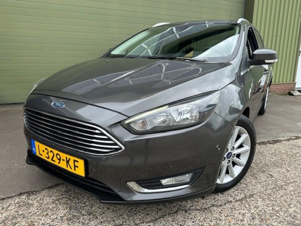 Ford Focus 1.0 titanium edition