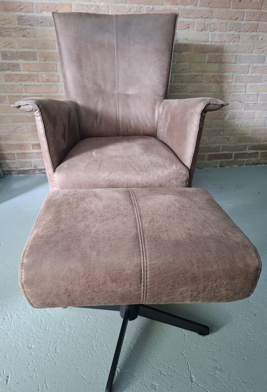 Henders en Hazel fauteuil met hocker