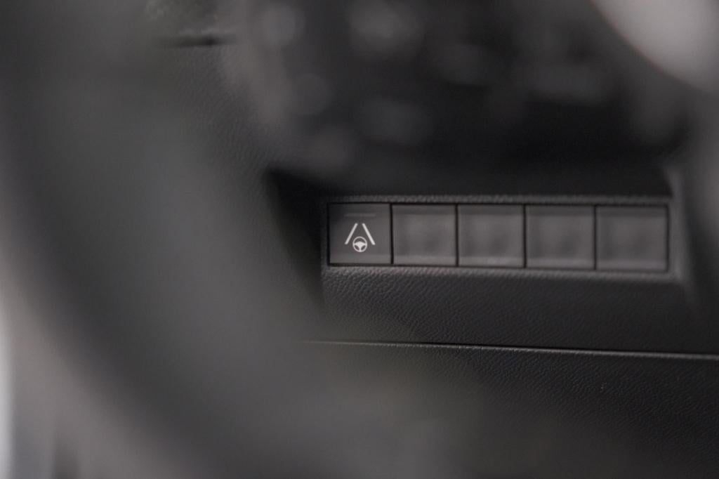 Peugeot 2008 puretech 130 eat8 gt | 360 camera | adaptieve cruise control |
