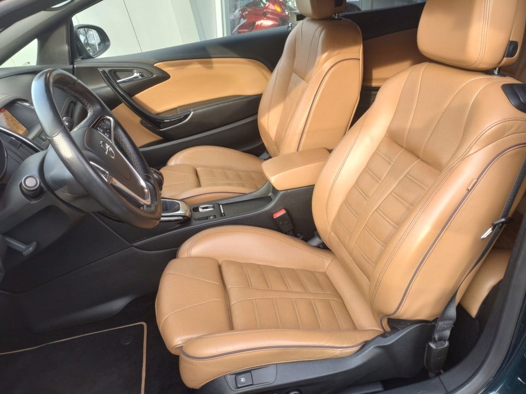 Opel Cascada 1.6 turbo innovation