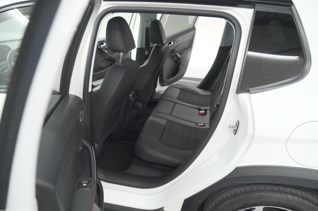 Peugeot 2008 puretech 110 eat6 gt-line | trekhaak | camera | navigatie | pa