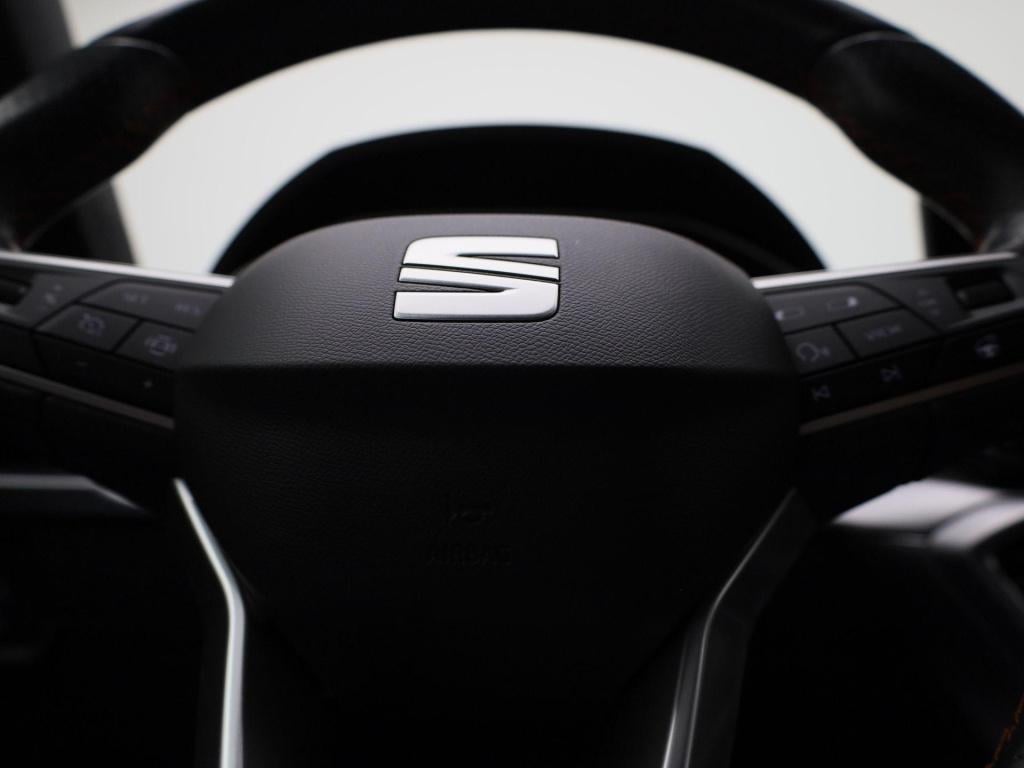 Seat Leon 1.0 etsi fr business intense | automaat | navigatie | stoel/stuur