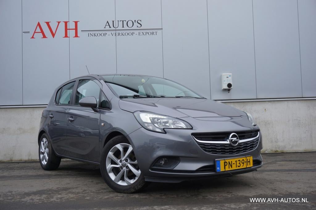 Opel Corsa 1.4 color edition