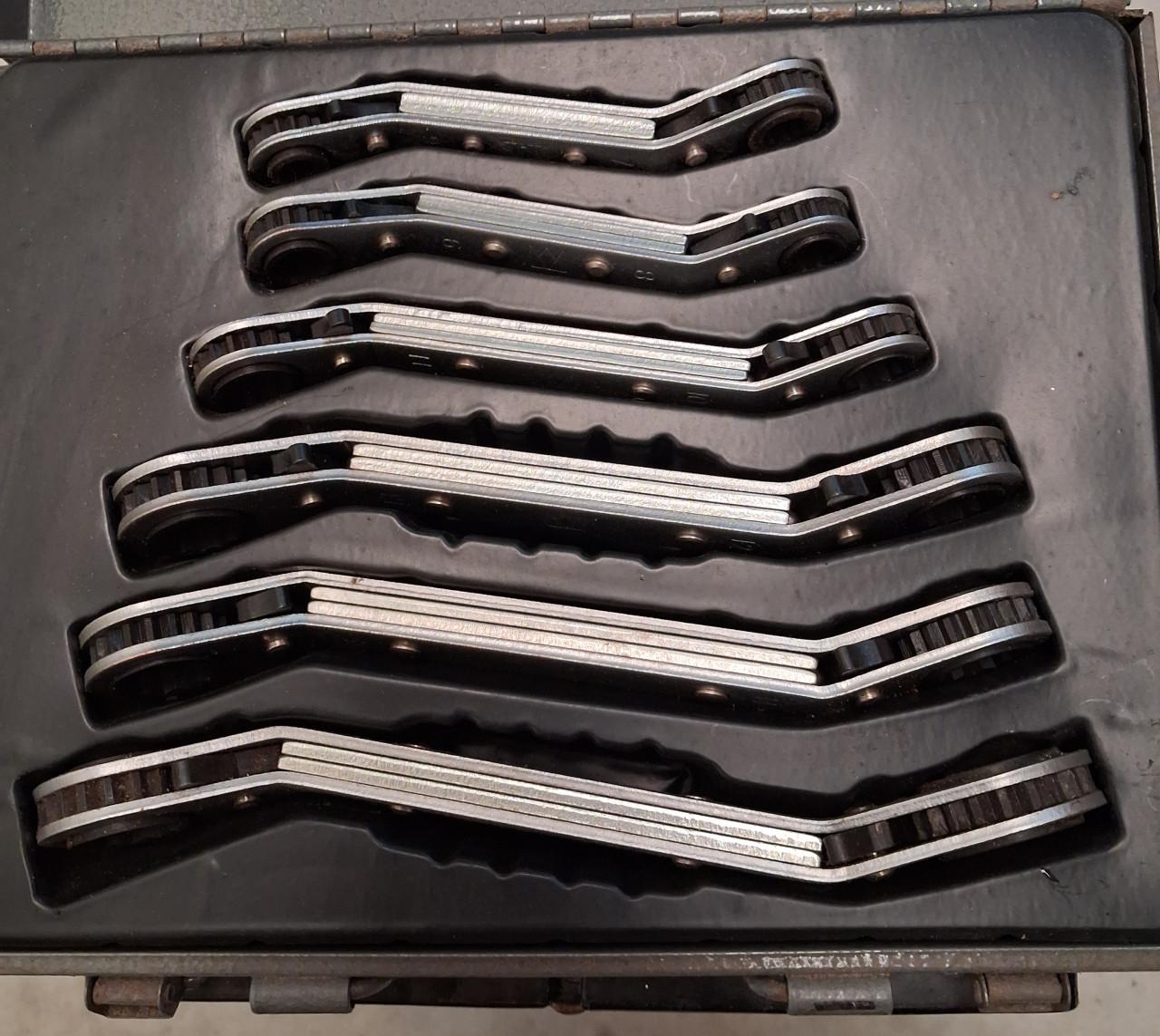 Ringratelsleutel set.