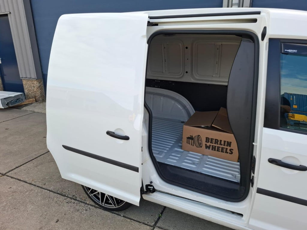Volkswagen Caddy 2.0 tdi l1h1 bmt exclusive edition verlaagd / airco / crui