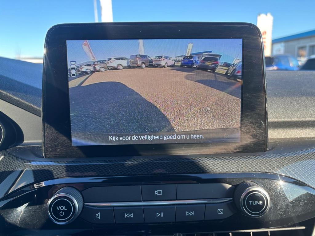 Ford Kuga 2.5 phev e-cvt 225pk st-line x , pano dak , adaptive cc , voorrui