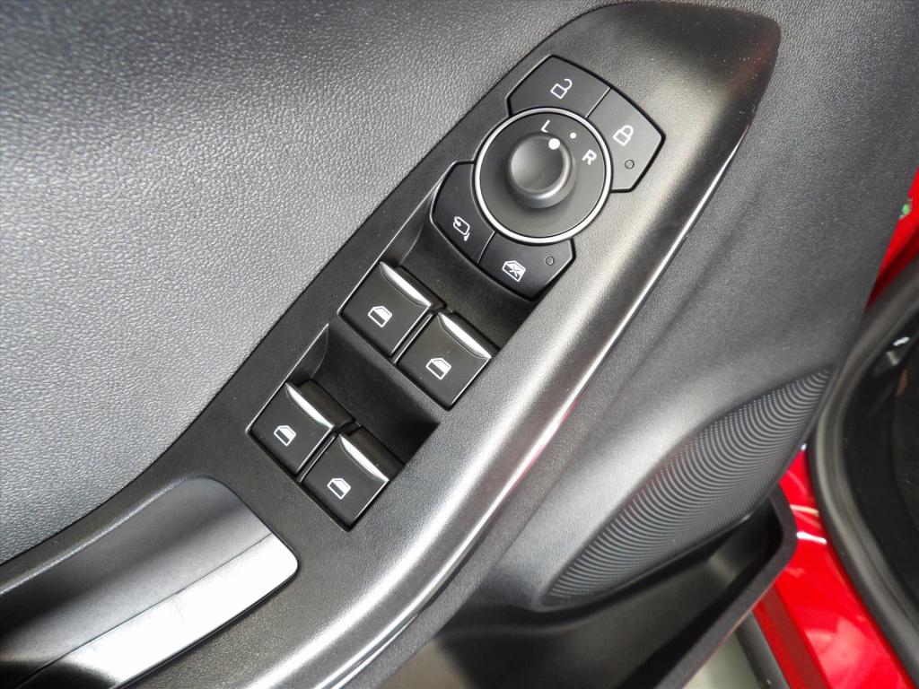 Ford Puma 1.0i ecoboost hybrid 125pk st-line x