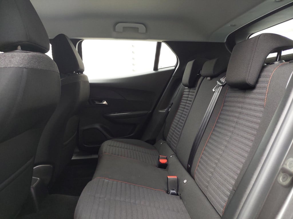 Peugeot 2008 suv 1.2 100 active pack nav/cam/trekhaak