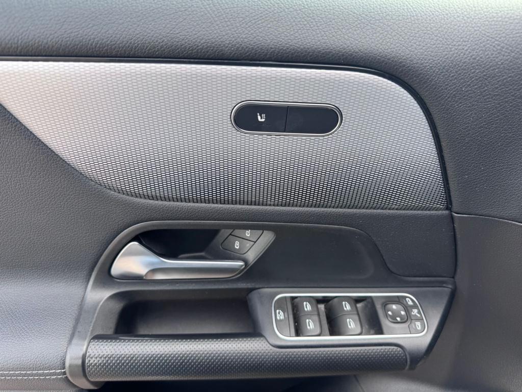 Mercedes-Benz Gla-klasse 180 business solution