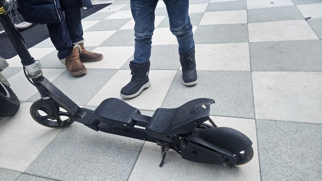 Step / waveboard step – zwart