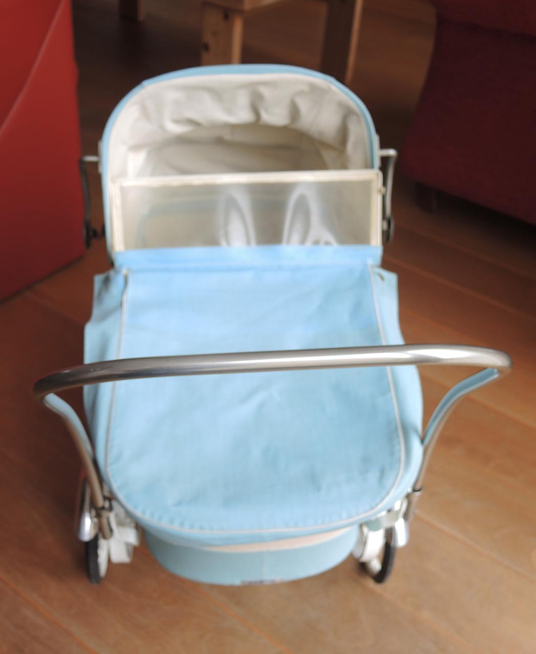 Vintage poppenwagen - merk Zekiwa