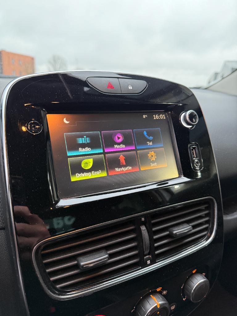 Renault Clio 0.9 - limited