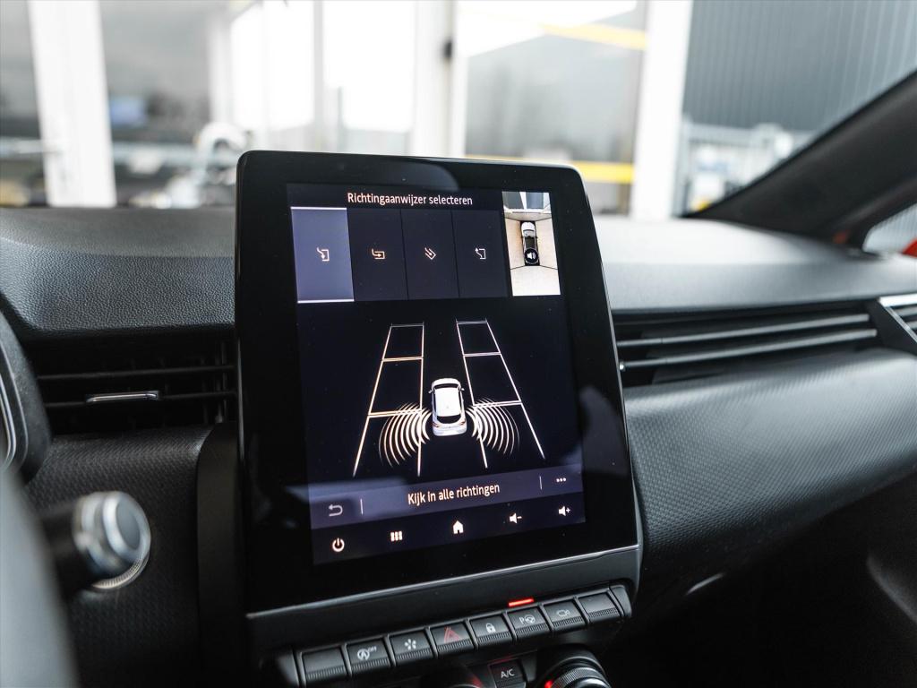 Renault Clio 1.0 tce 90pk intens automaat | navigatie | 360 camera | park. 