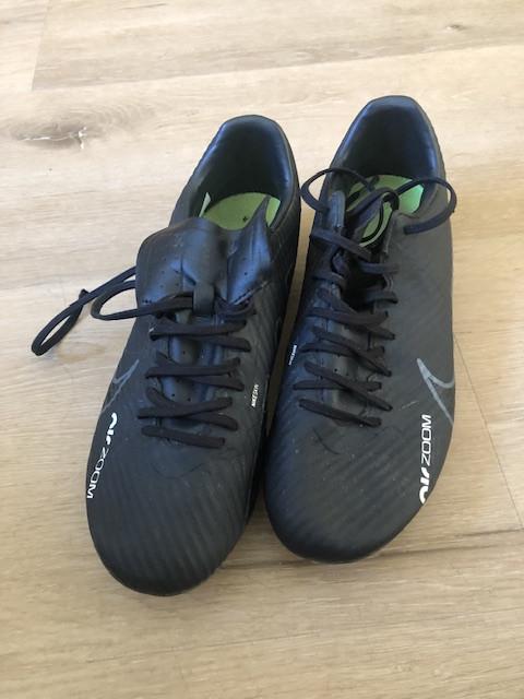 Nike voetbalschoenen, maat 39/40