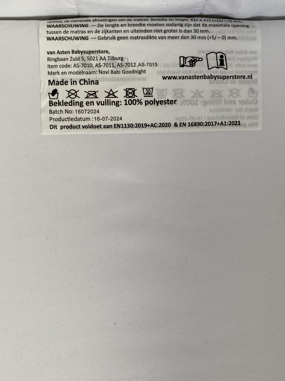 Co Sleeper Novi at home