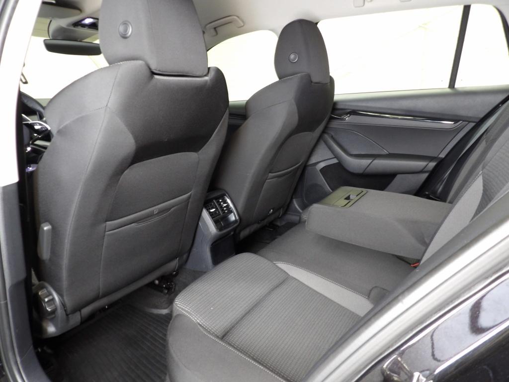 Skoda Octavia combi ambition iv phev 204 pk
