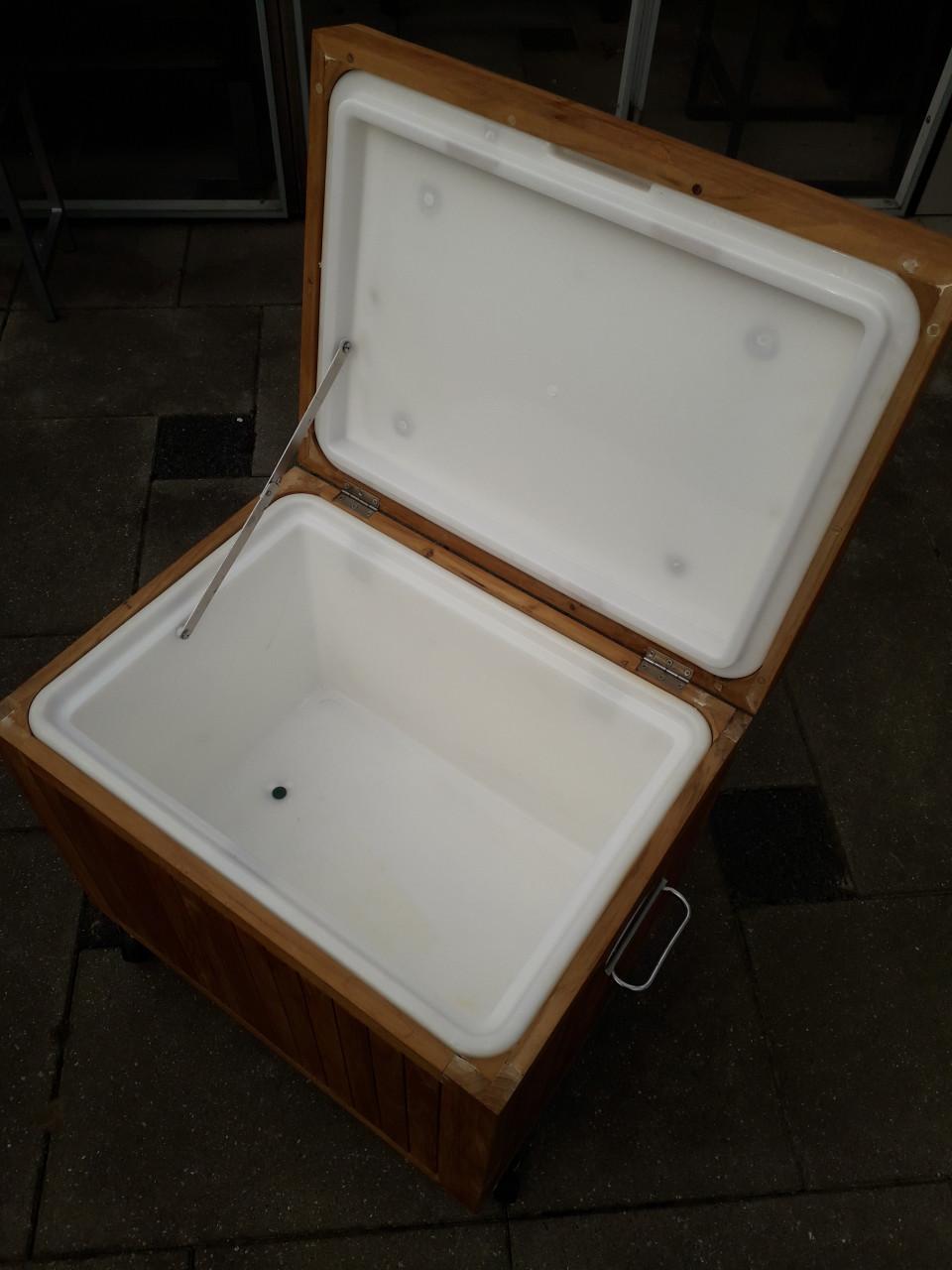 Teakhouten koelbox