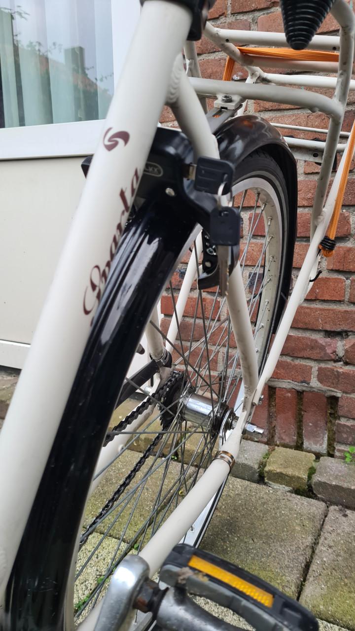 Dames fiets 28inch-met trap rem achter-Fr.maat52cm-Niew slot