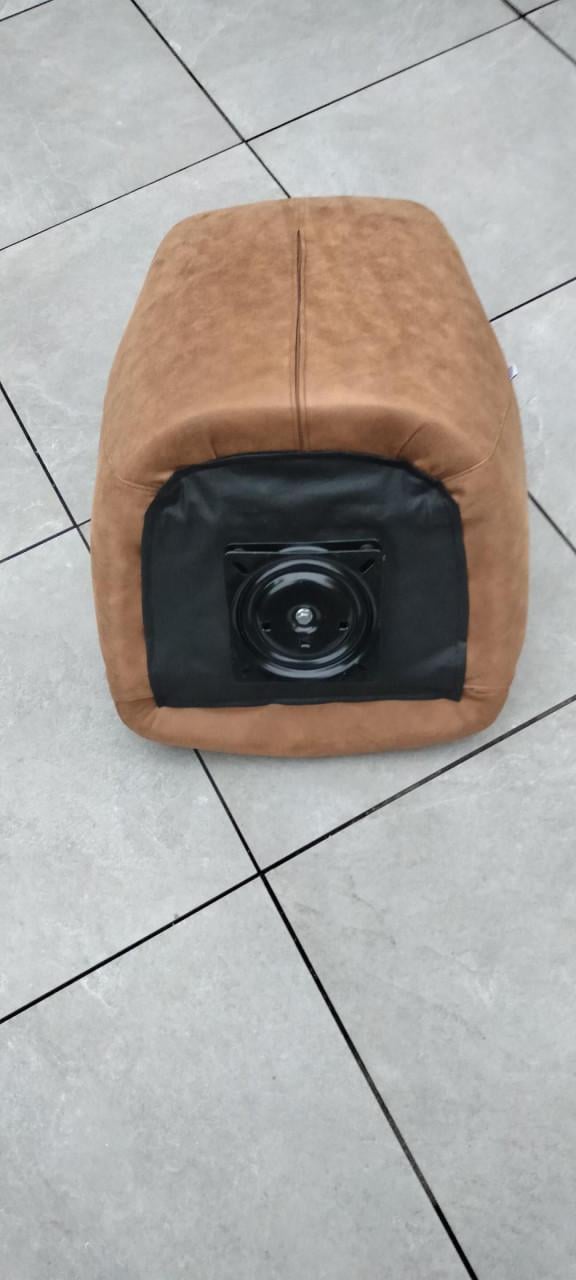 Draaibare eetkamerstoelen in cognac kleur