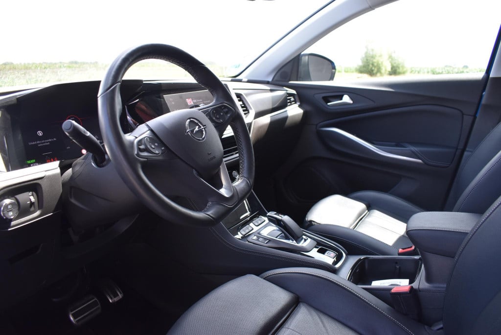 Opel Grandland 1.6 turbo plug-in hybrid ultimate | leder | winterpakket | e