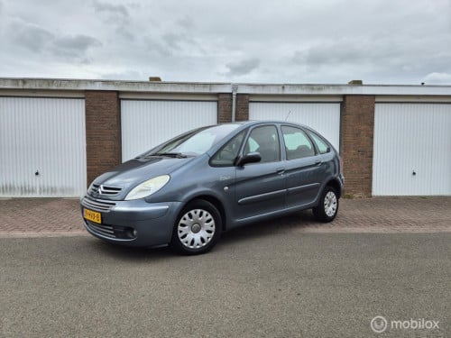Citroen Xsara Picasso 1.6i-16v tweede eigenaar / airco/ trekhaak / cruiseco