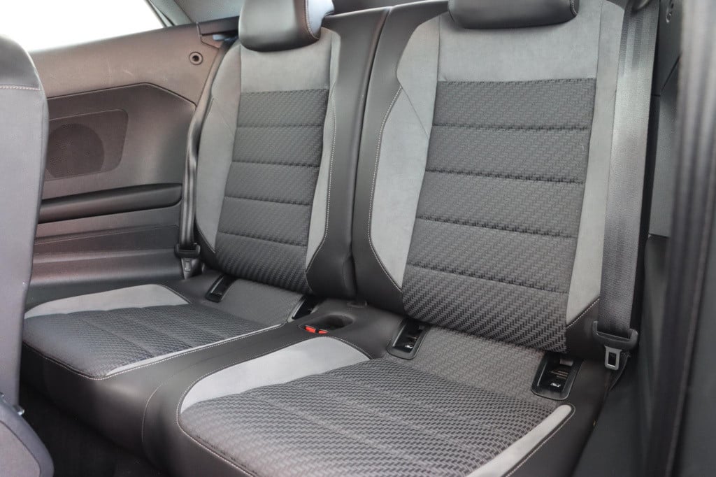 Volkswagen T-roc cabrio 1.5 tsi r-line 150pk dsg7