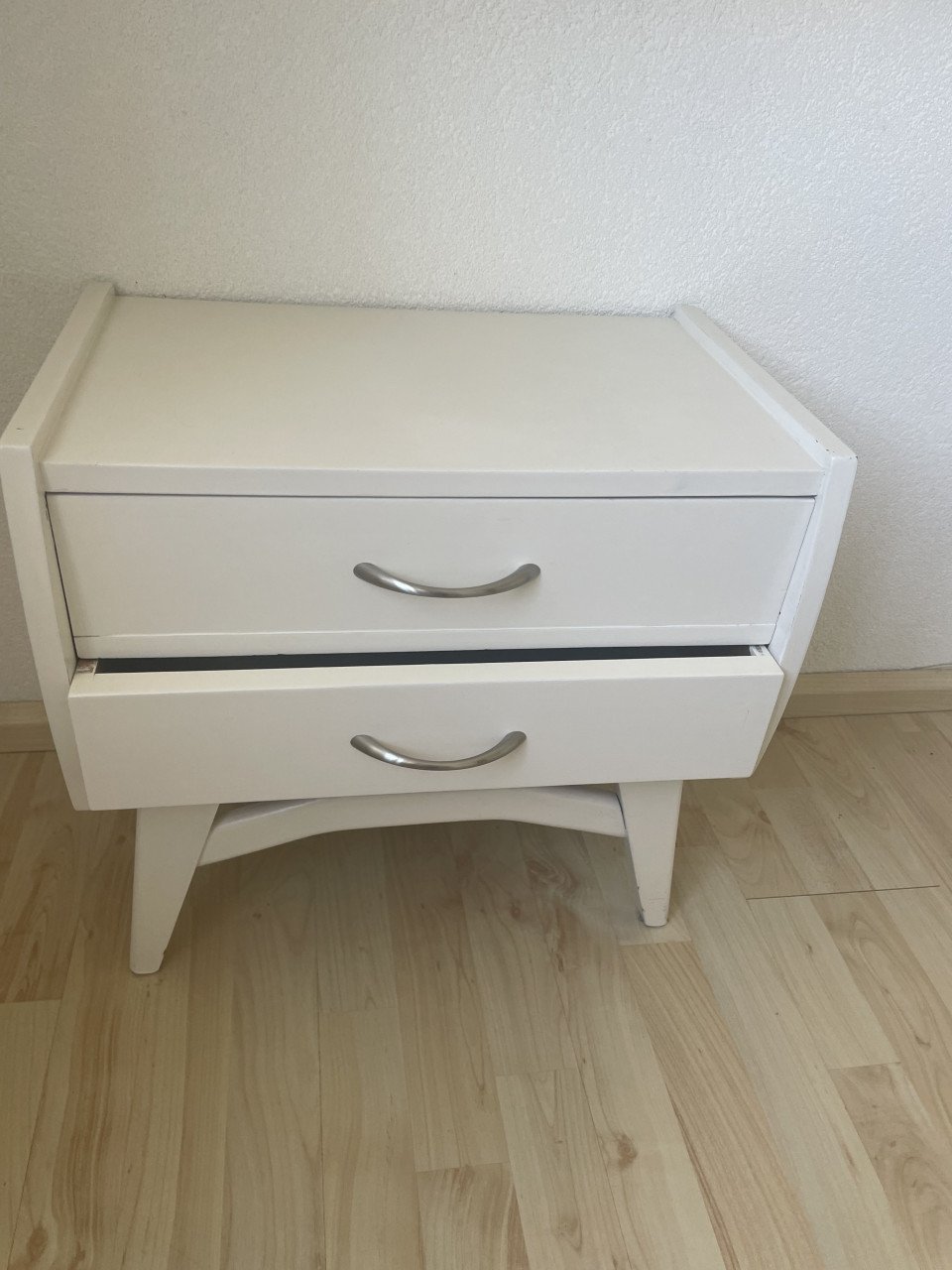 2 Nachtkastjes Of leuk lief set witte kastjes