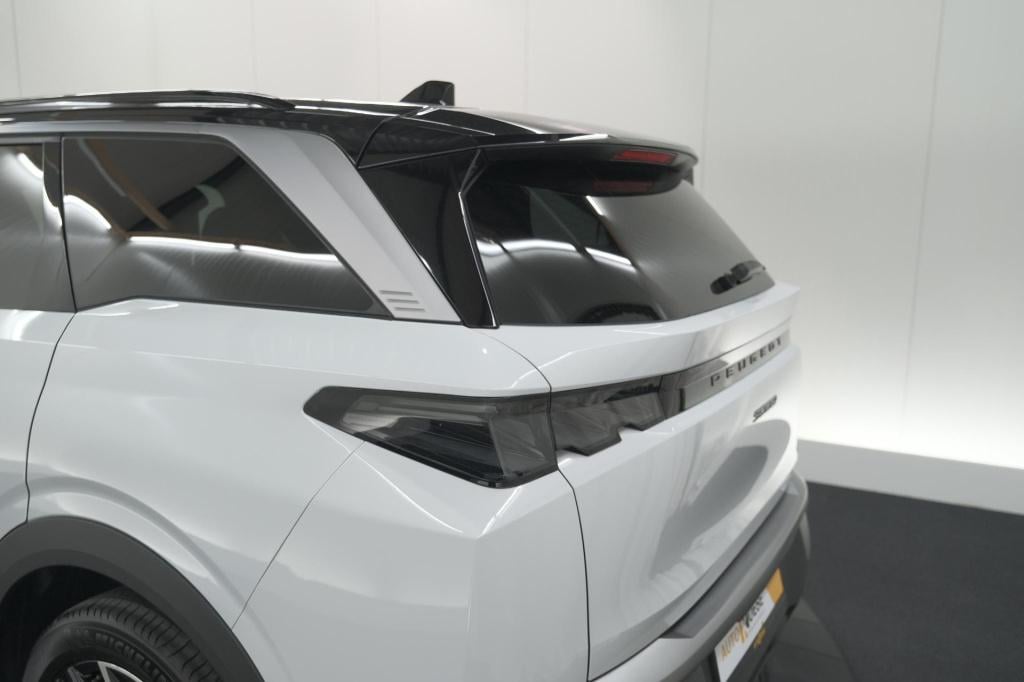 Peugeot 5008 1.2 hybrid 136 gt 7p | adaptieve cruise control | camera | ele
