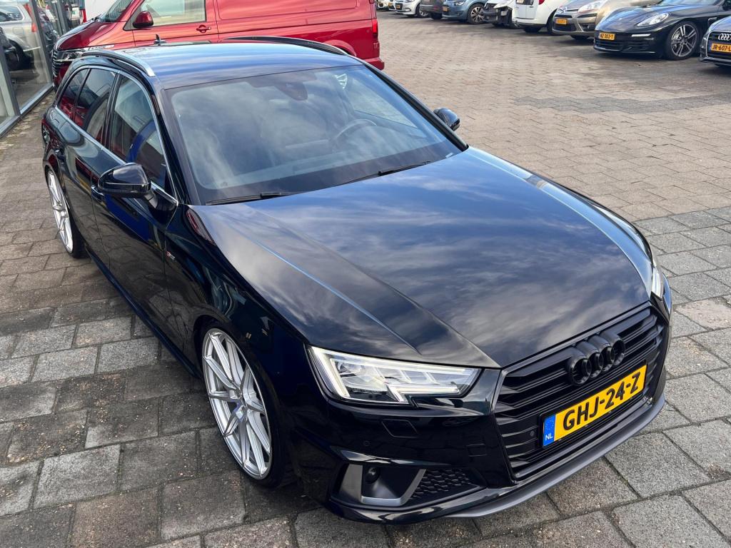Audi A4 avant 35 tfsi m-hev sport s line black edition, standkachel, wegkla