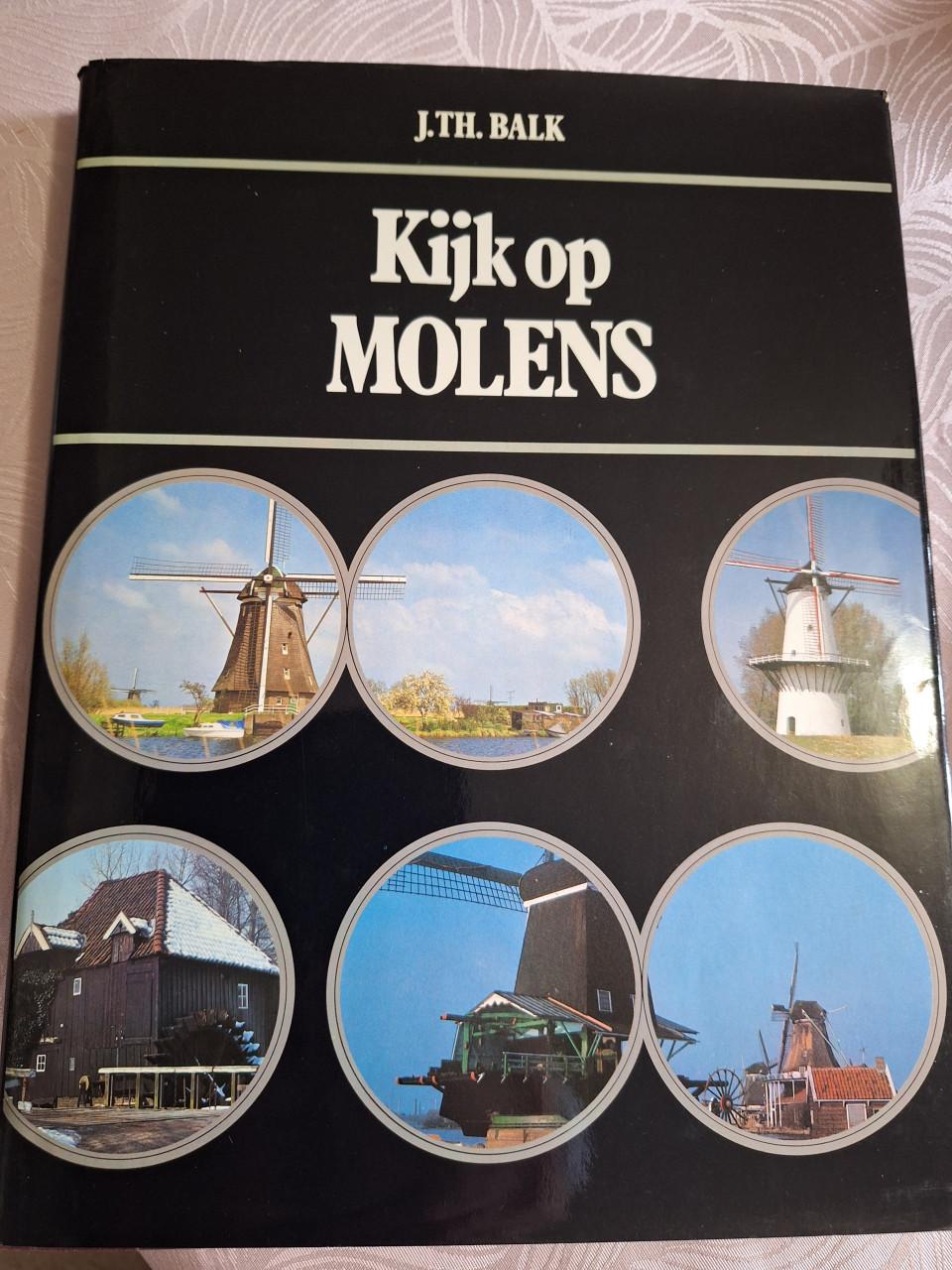Kijk op kerken en molens