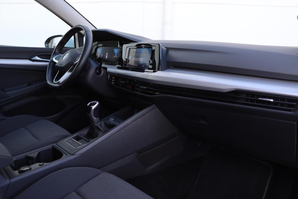 Volkswagen Golf 1.0 tsi life | app connect | parkeersensoren | climate cont