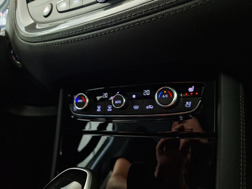Opel Grandland X 1.2 turbo ultimate | trekhaak afneembaar | stoelventilatie