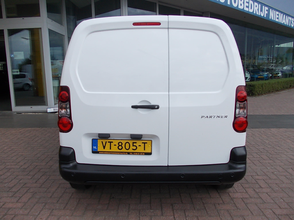 Peugeot Partner 1.6 hdi airco, cruise-contr., pdc, parrot