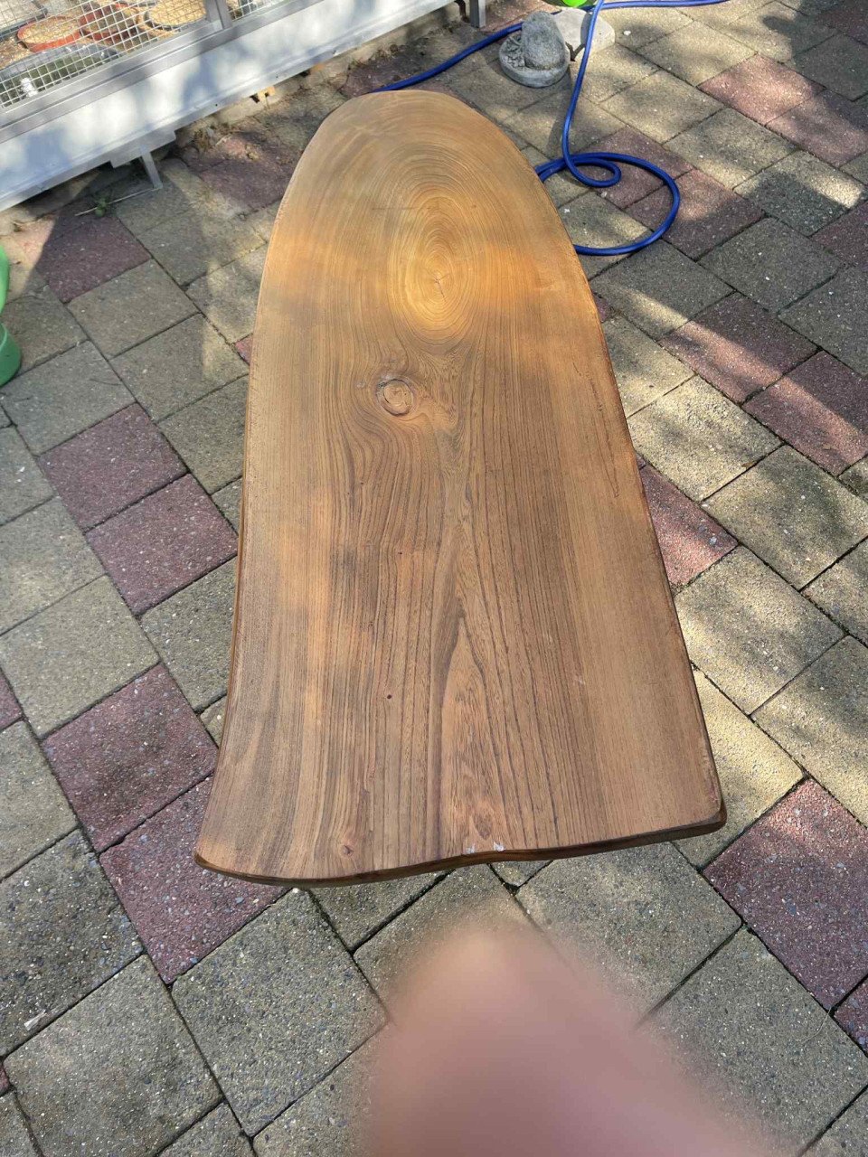 Zelfgemaakte tafel