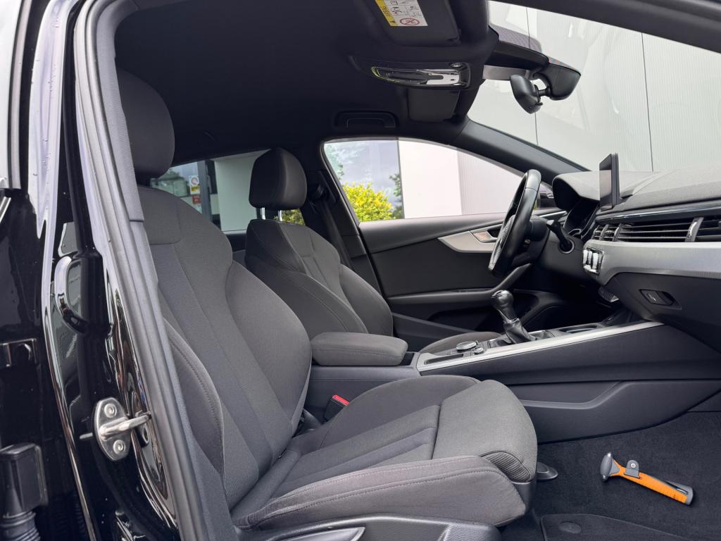 Audi A4 limousine 1.4 tfsi sport pro line * carplay * 18 inch * nap