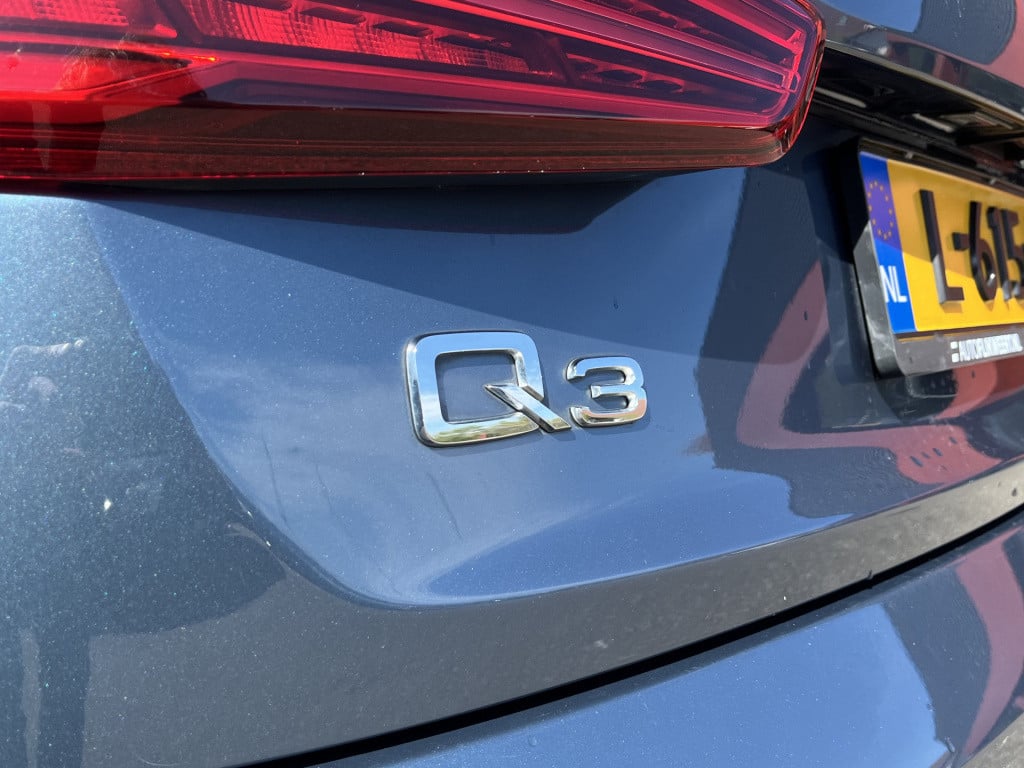 Audi Q3 1.4 tfsi cod sport pro line automaat | navi | stoelverw. | keyless 