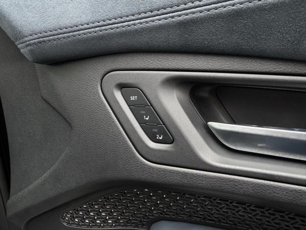 Nissan Ariya evolve 91 kwh nappaleder interieur!