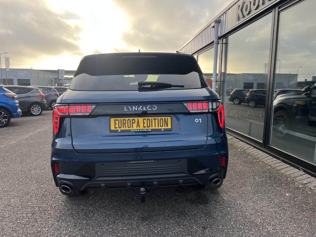 Lynk & Co 01 1.5 261pk phev 7dcth plug in hybrid ,trekhaak , pano dak , 360