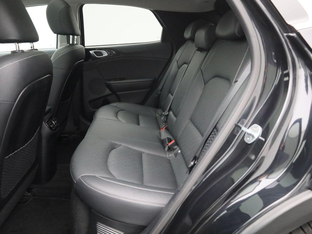 Kia Xceed 1.6 gdi phev executiveline | automaat | panoramadak | navigatie |