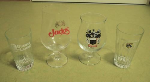 Bierglazen - 8 verschillende