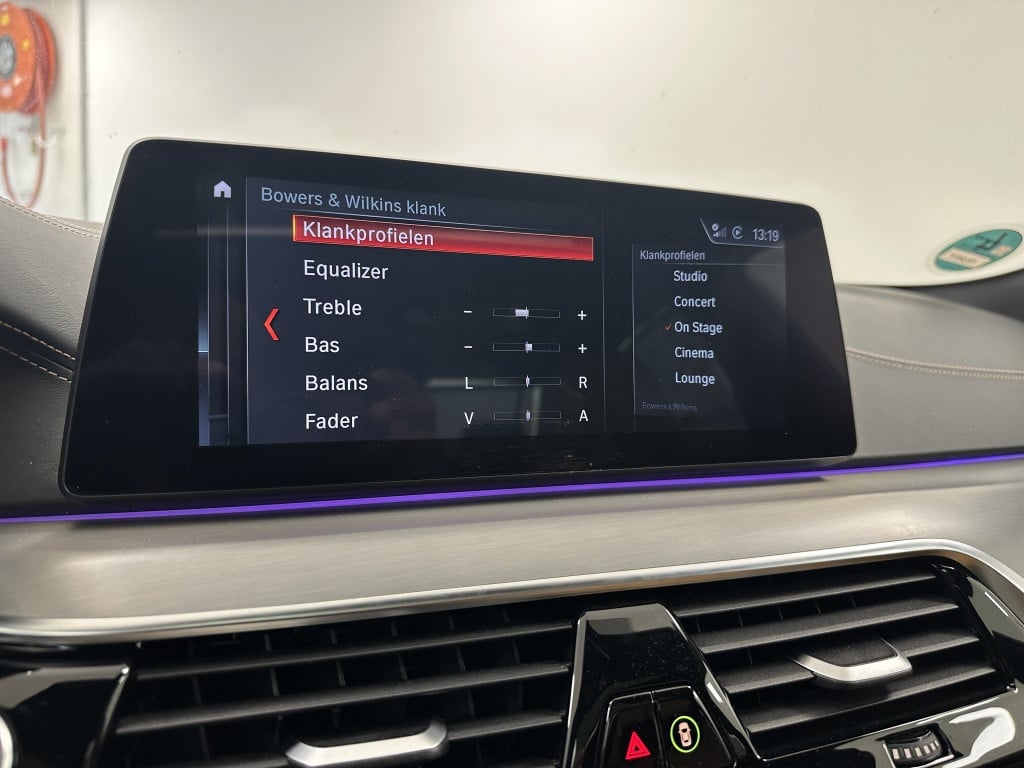 BMW 5 Serie 530e m-sport high exe. | bowers & wilkins | softclose | massage