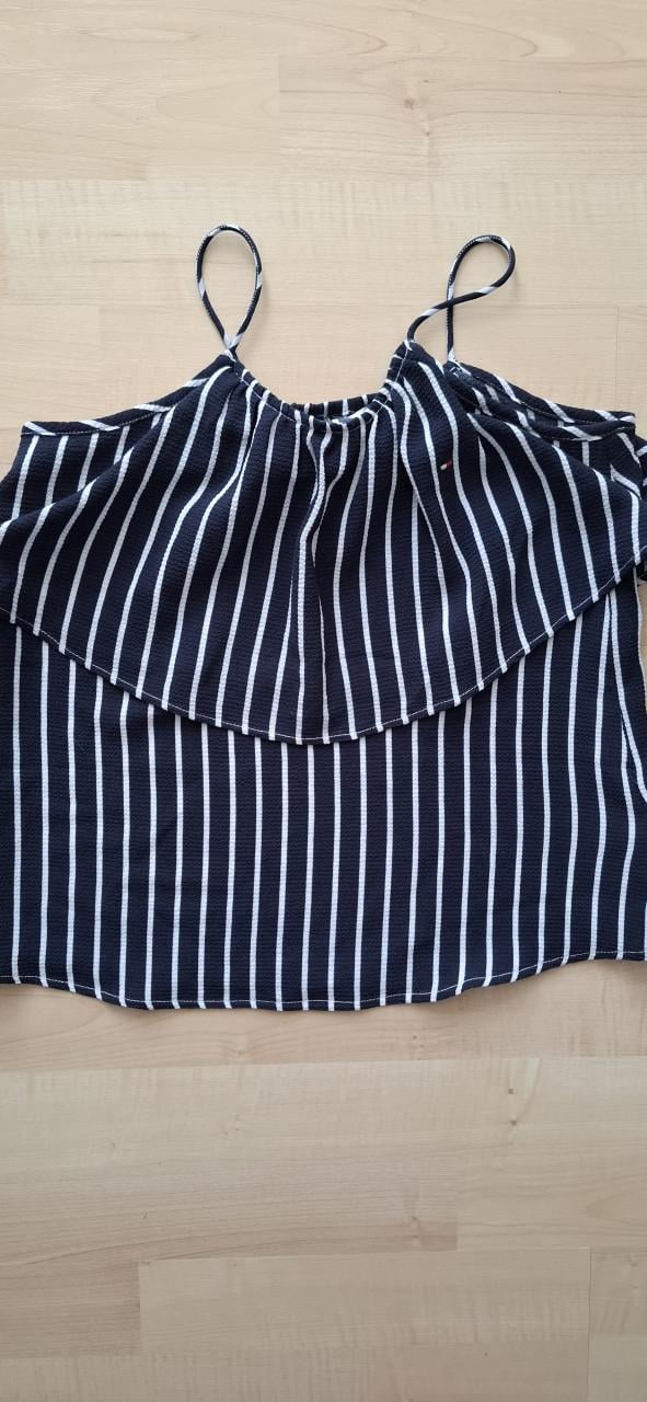 Topje Tommy Hilfiger maat 128