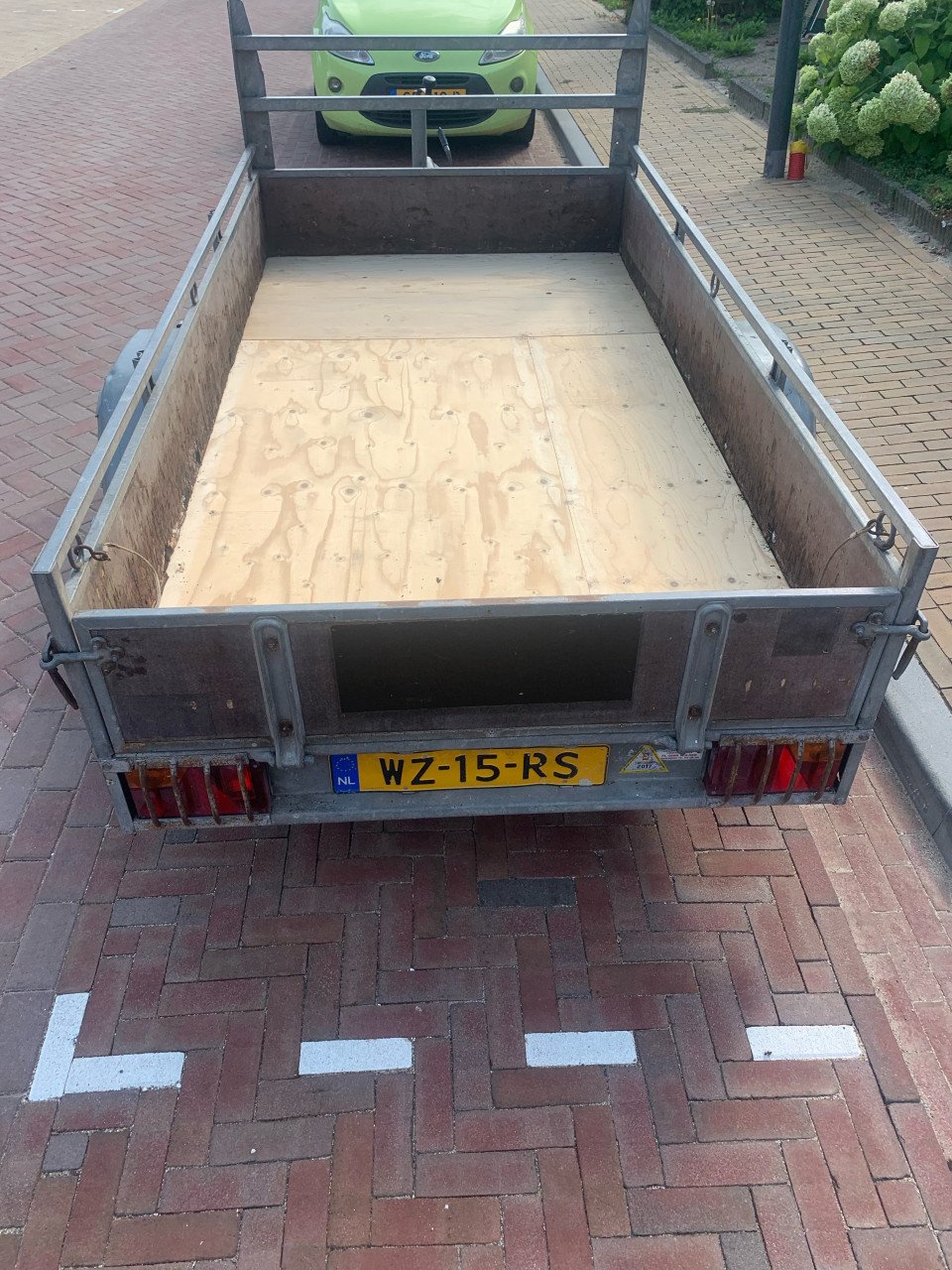 Aanhanger 250 x 130 met kenteken