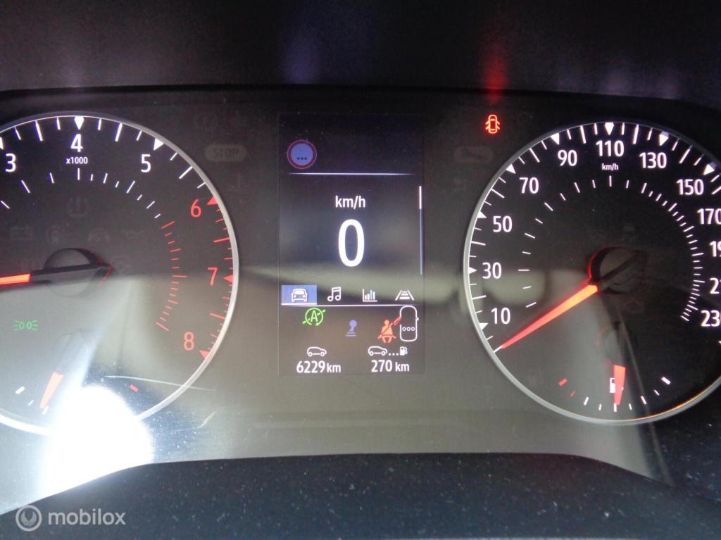 Renault Clio 1.0 tce intens/airco/lm velgen/carplay/pdc/cruise/full led/1st