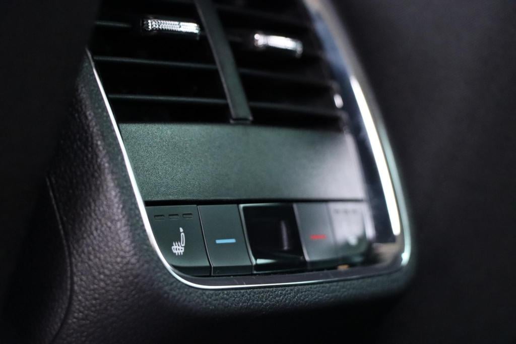 Skoda Octavia combi 1.4 tsi iv style 204pk dsg6