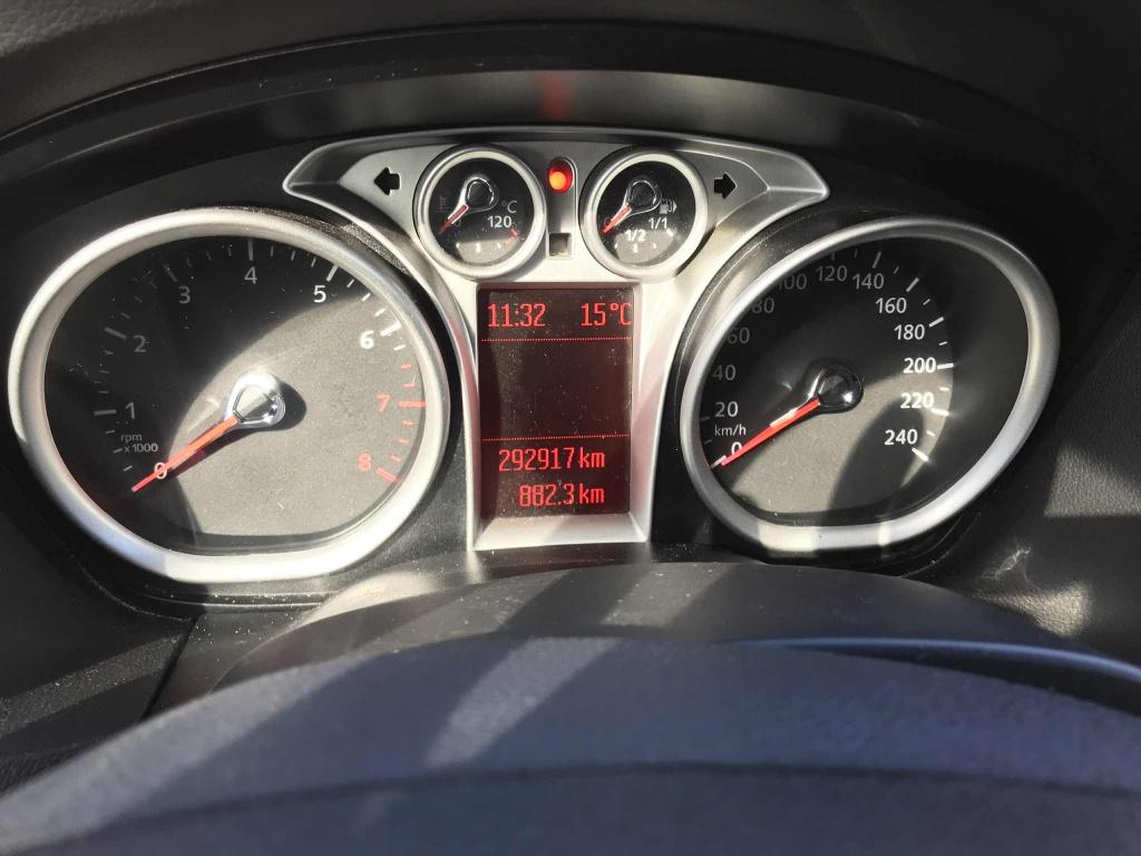 Ford Focus 1.6 ghia